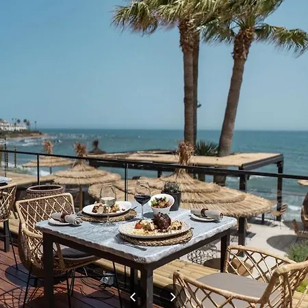 Aguamarina On The Front * Malaga
