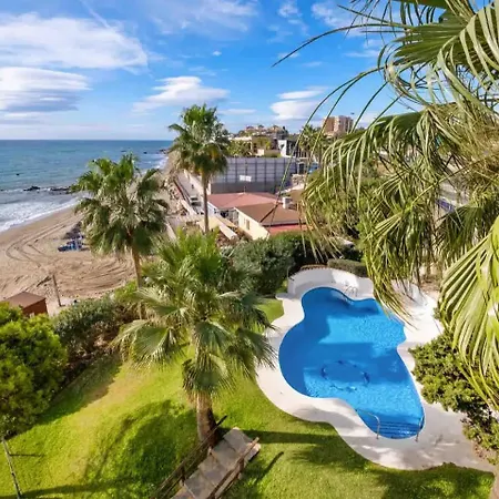 Aguamarina On The Front Apartment *